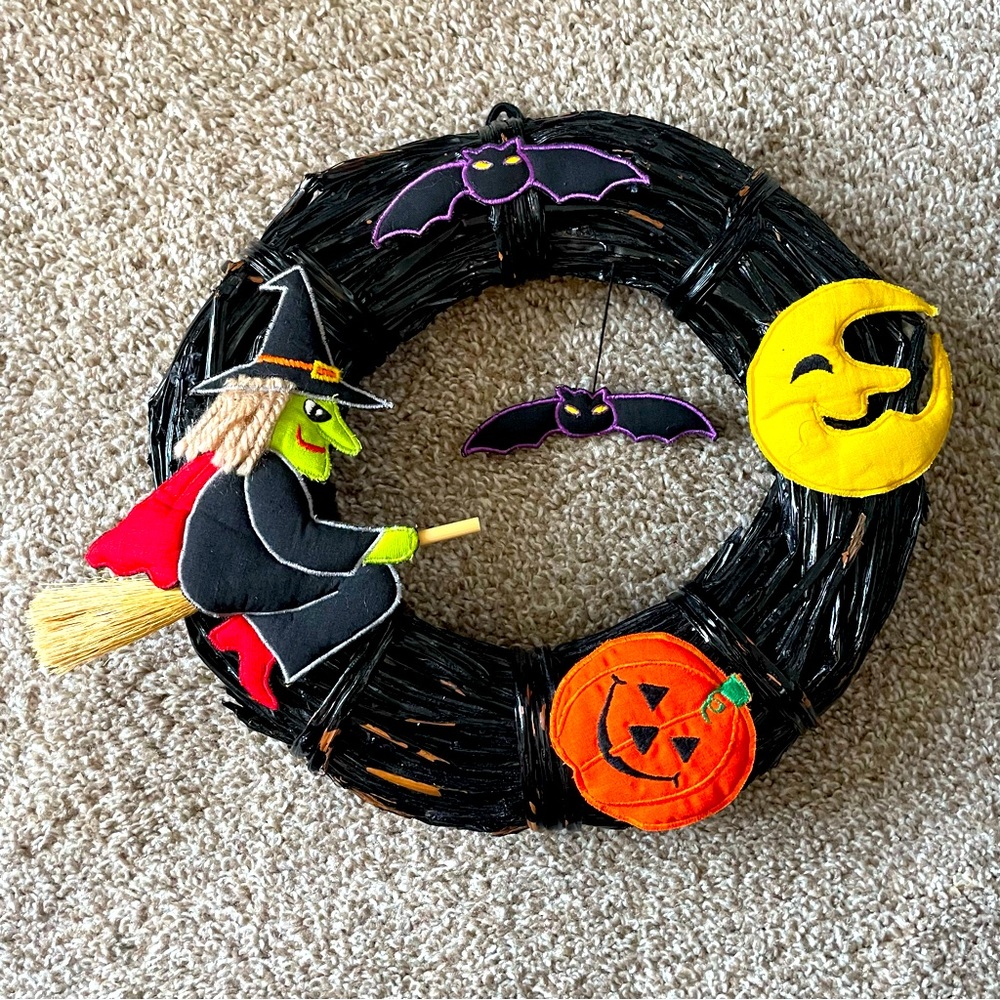 Vintage Collectible Silvestri HalloweenWreath - Black 12 Inch